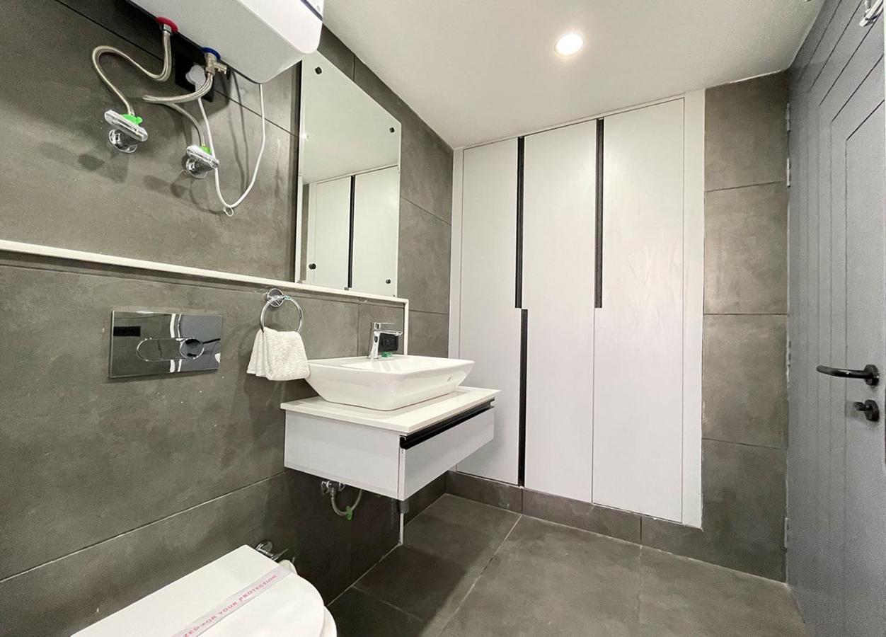 Bedchambers Serviced Apartments, Mg Road Gurgaon Esterno foto