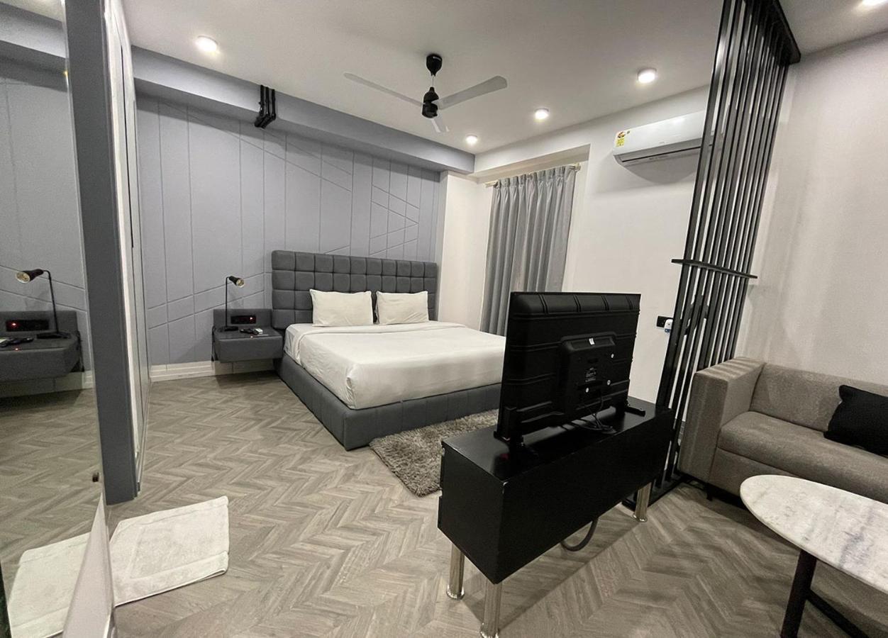 Bedchambers Serviced Apartments, Mg Road Gurgaon Esterno foto