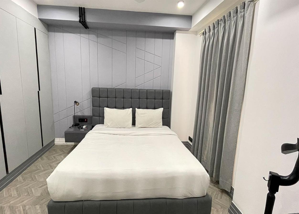 Bedchambers Serviced Apartments, Mg Road Gurgaon Esterno foto