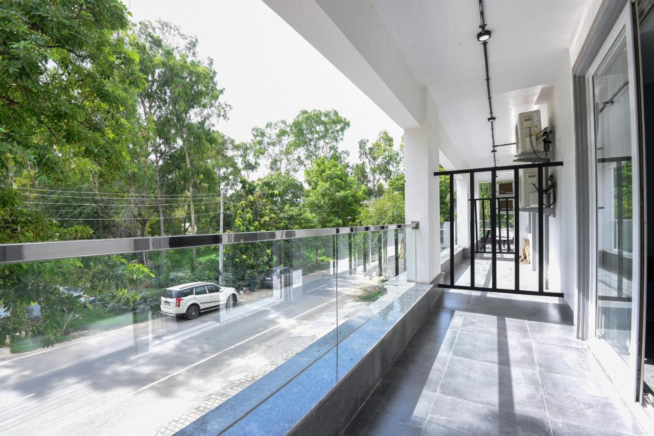 Bedchambers Serviced Apartments, Mg Road Gurgaon Esterno foto