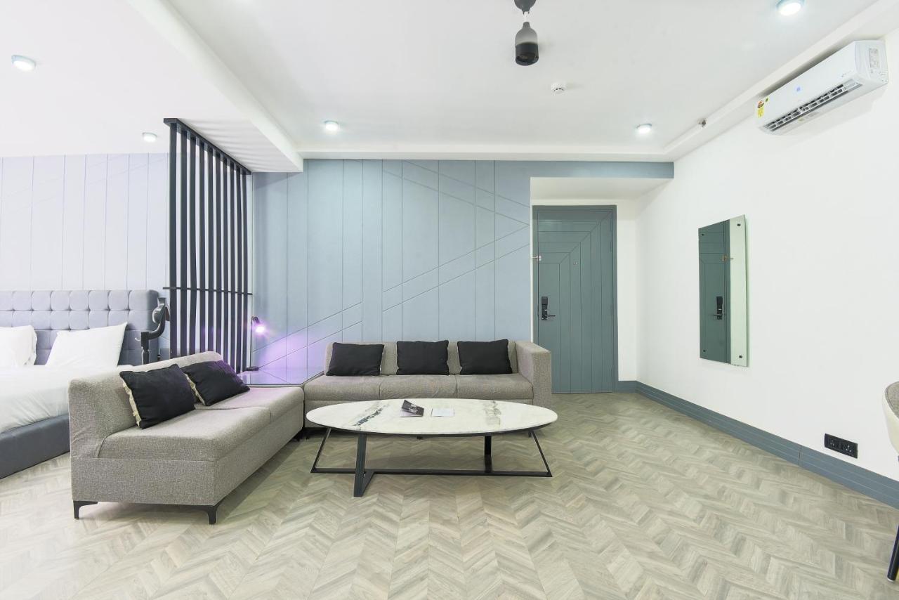 Bedchambers Serviced Apartments, Mg Road Gurgaon Esterno foto