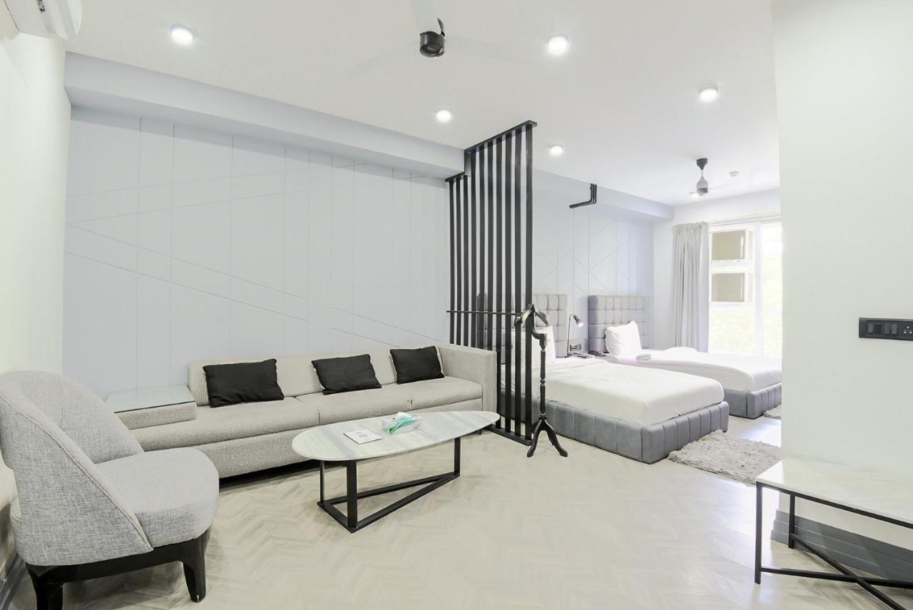 Bedchambers Serviced Apartments, Mg Road Gurgaon Esterno foto