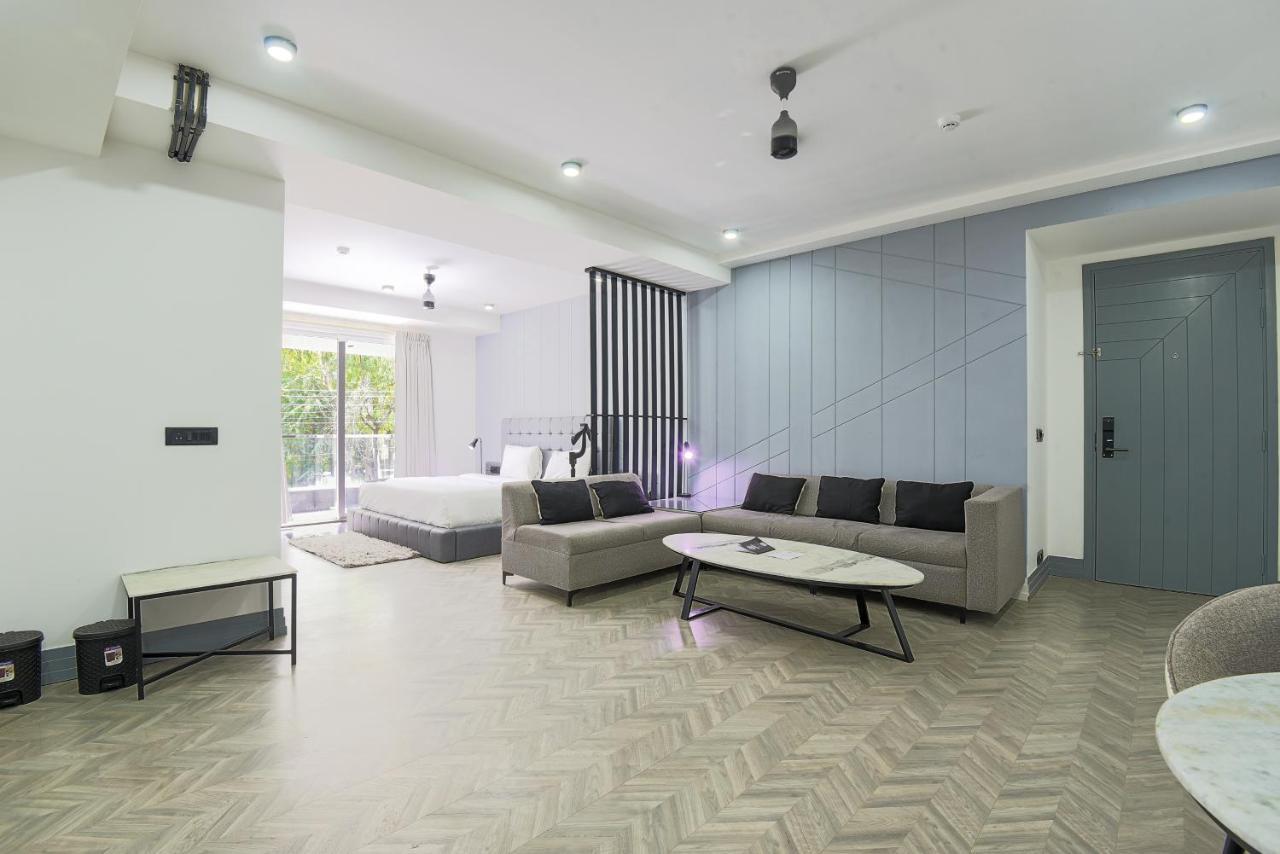 Bedchambers Serviced Apartments, Mg Road Gurgaon Esterno foto