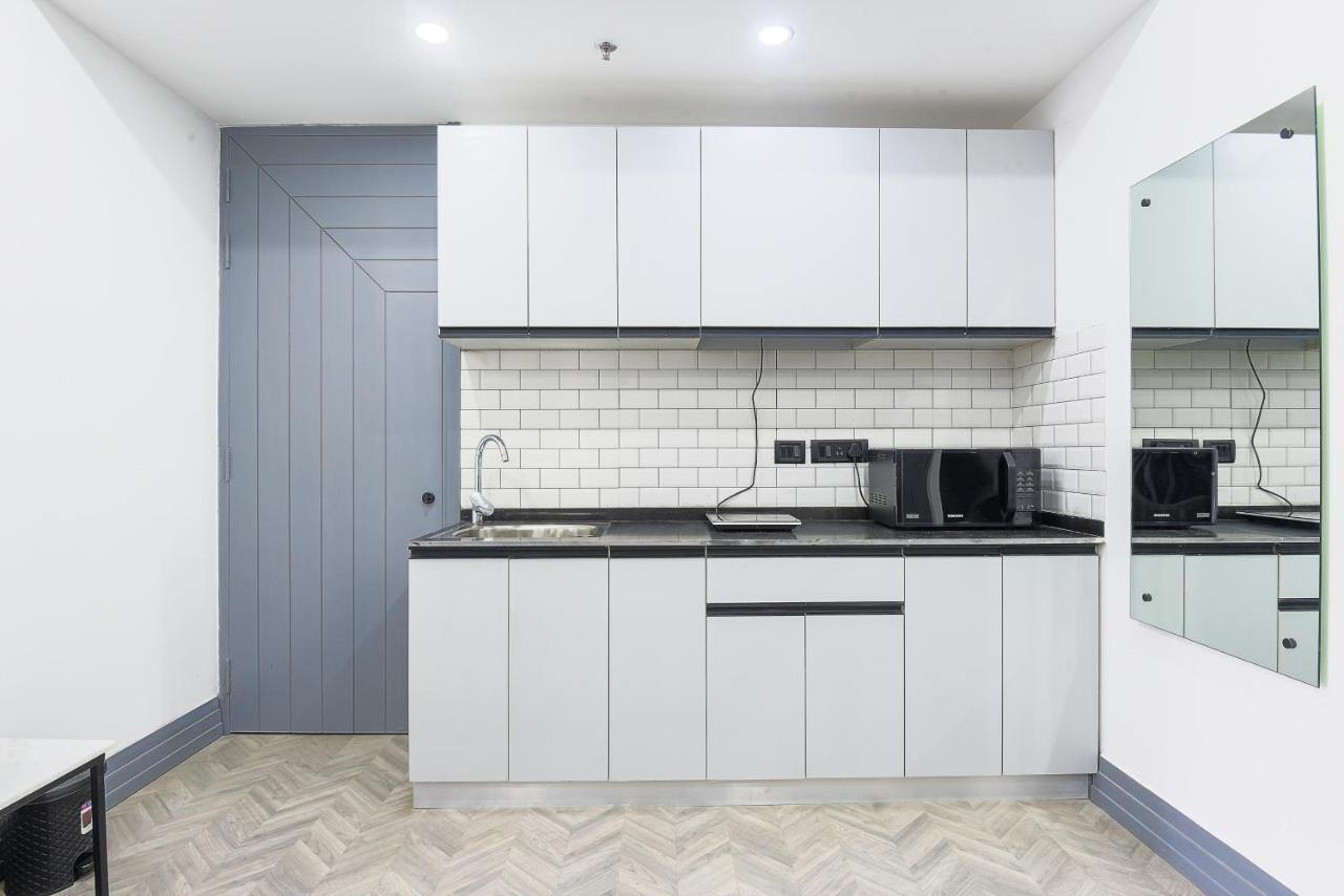 Bedchambers Serviced Apartments, Mg Road Gurgaon Esterno foto