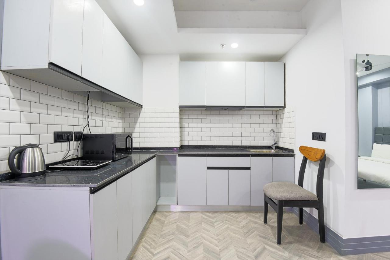 Bedchambers Serviced Apartments, Mg Road Gurgaon Esterno foto