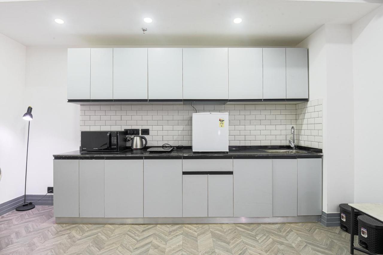 Bedchambers Serviced Apartments, Mg Road Gurgaon Esterno foto