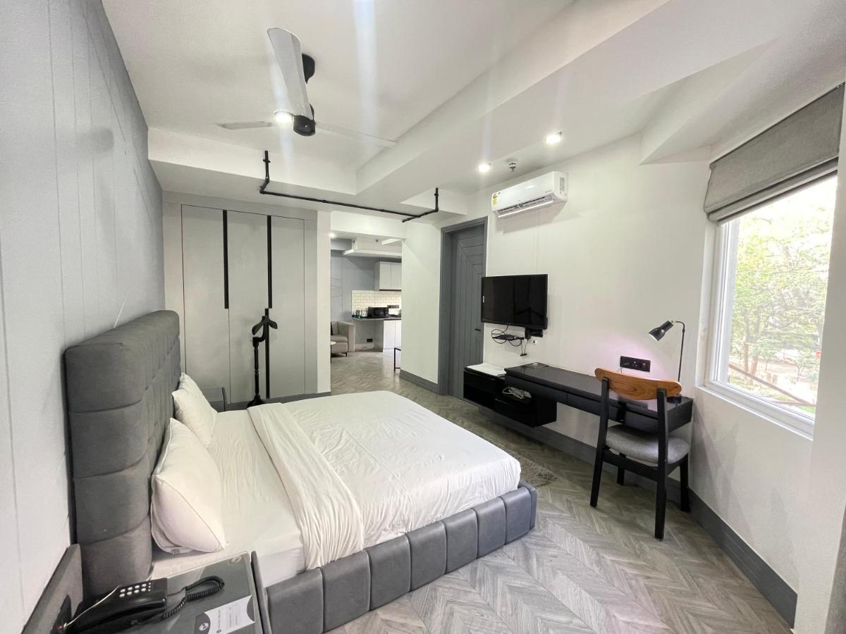 Bedchambers Serviced Apartments, Mg Road Gurgaon Esterno foto