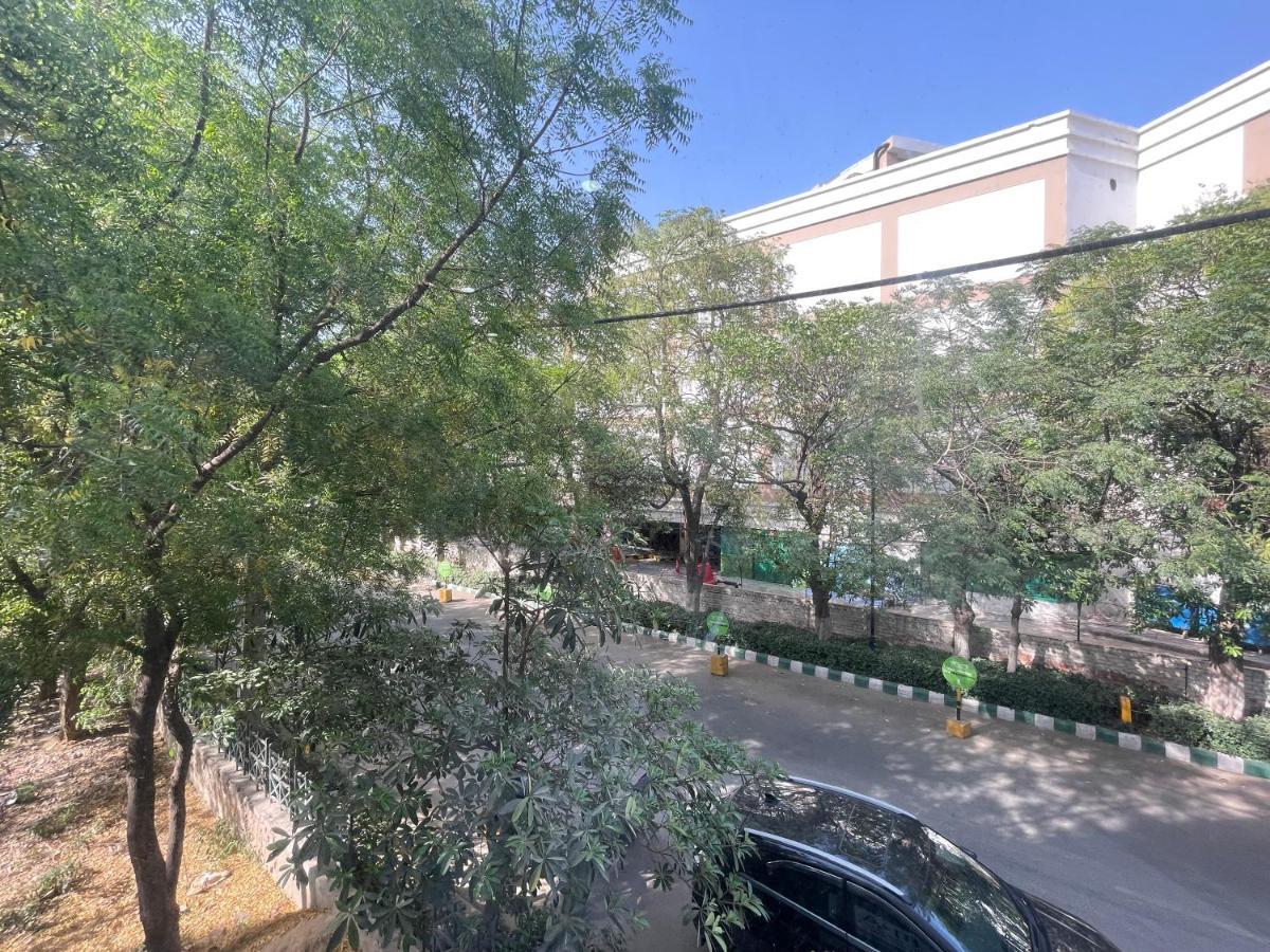 Bedchambers Serviced Apartments, Mg Road Gurgaon Esterno foto
