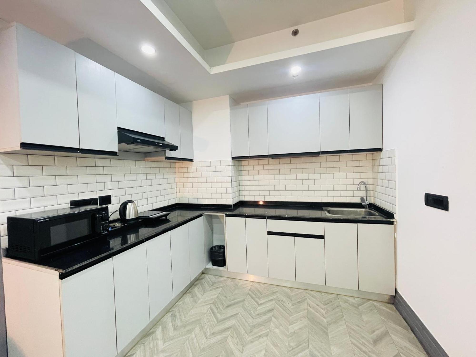Bedchambers Serviced Apartments, Mg Road Gurgaon Esterno foto
